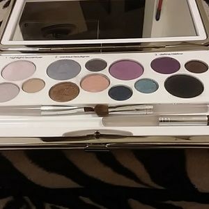 Clinique eyeshadow pallet